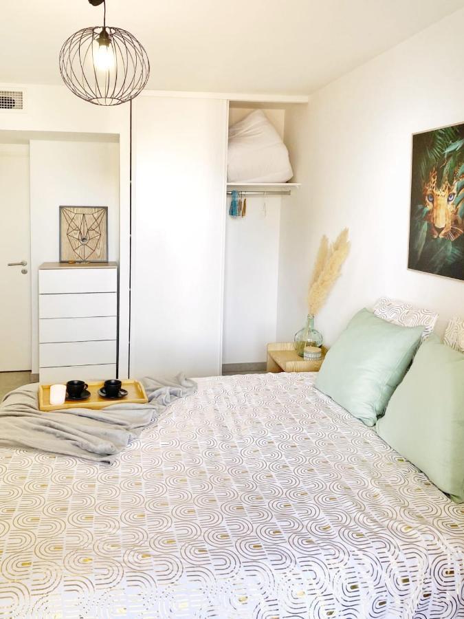 Luxurious Flat At 5 Min By Walk To Monaco, Free Parking And Sea View Apartment Beausoleil Exterior foto