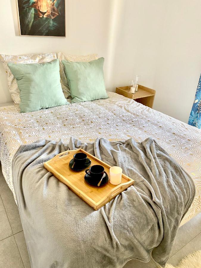Luxurious Flat At 5 Min By Walk To Monaco, Free Parking And Sea View Apartment Beausoleil Exterior foto