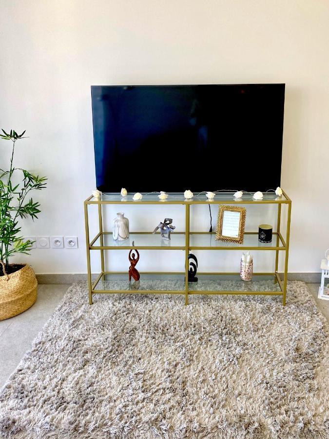Luxurious Flat At 5 Min By Walk To Monaco, Free Parking And Sea View Apartment Beausoleil Exterior foto